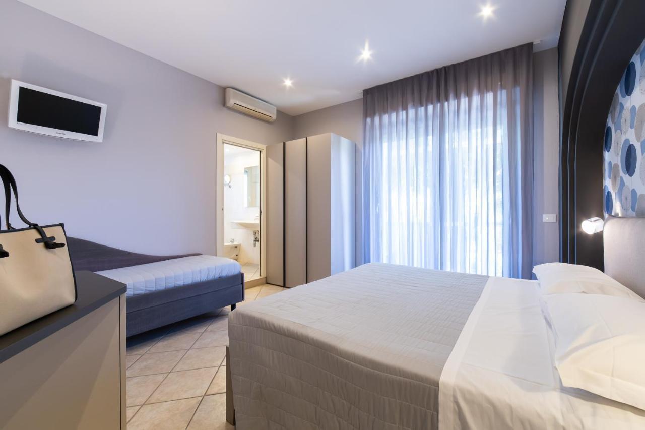 Hotel Parco Milano Marittima Exterior photo